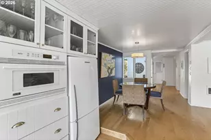 100 SE Harney St, Portland, OR 97202 - Photo 19