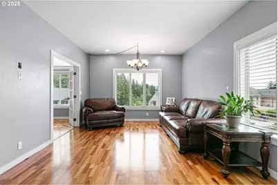 1155 Holly Ave, Cottage Grove, OR 97424 - Photo 17