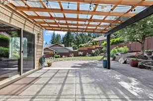 1155 Holly Ave, Cottage Grove, OR 97424 - Photo 43