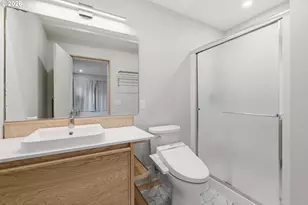 3132 NE Rosa Parks Way, Portland, OR 97211 - Photo 23