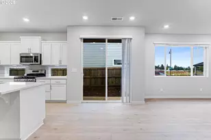 7735 SE Affinity Ln, Hillsboro, OR 97123 - Photo 13