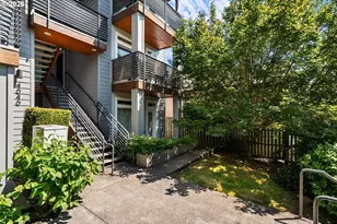 4040 N Montana Ave, Portland, OR 97227 - Photo 3