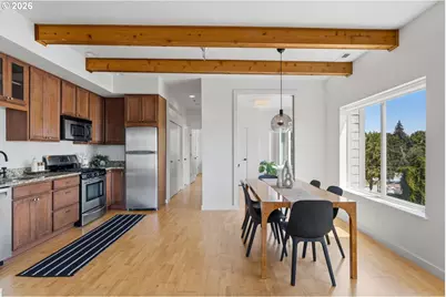 4040 N Montana Ave, Portland, OR 97227 - Photo 9