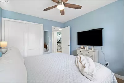 9633 N Portsmouth Ave, Portland, OR 97203 - Photo 21