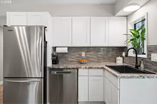 9633 N Portsmouth Ave, Portland, OR 97203 - Photo 17