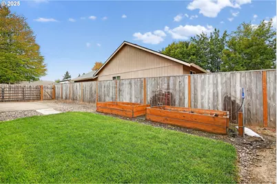 1119 Hawthorne St, Forest Grove, OR 97116 - Photo 37