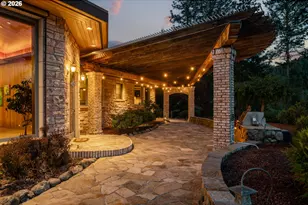 727 Earhart Rd, Rogue River, OR 97537 - Photo 5
