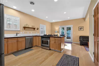 2448 SE Yamhill St, Portland, OR 97214 - Photo 11