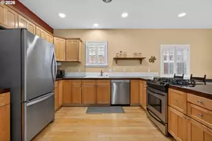 2448 SE Yamhill St, Portland, OR 97214 - Photo 9