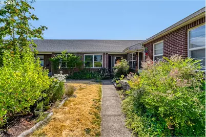 6504 N Commercial Ave, Portland, OR 97217 - Photo 3