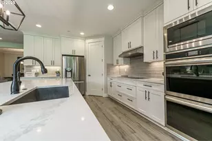 16121 S Amacher Ln, Oregon City, OR 97045 - Photo 17