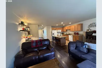 744 NW 3rd Ave, Canby, OR 97013 - Photo 7