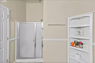 1604 Tara Ct, Kelso, WA 98626 - Photo 25