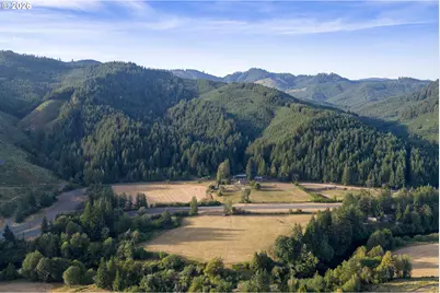 17867 Highway 42, Myrtle Point, OR 97458 - Photo 45