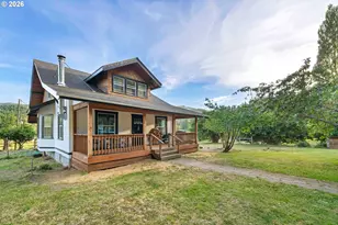 17867 Hwy 42, Myrtle Point, OR 97458 - Photo 47