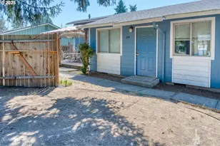 1112 E Main St, Hillsboro, OR 97123 - Photo 5