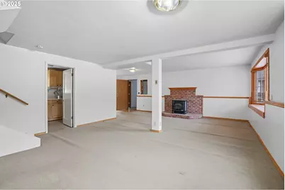 9360 SW Meadow Ln, Portland, OR 97225 - Photo 25