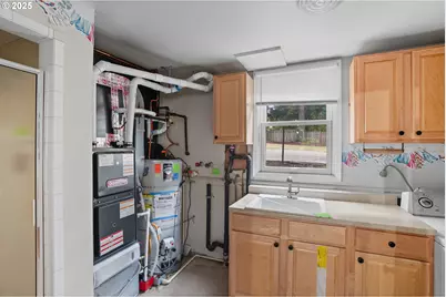 9360 SW Meadow Ln, Portland, OR 97225 - Photo 27