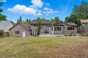 9360 SW Meadow Ln, Portland, OR 97225 - Photo 33