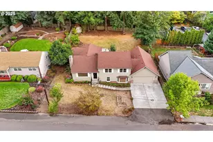 9360 SW Meadow Ln, Portland, OR 97225 - Photo 43