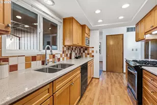 922 NE Donelson Rd, Hillsboro, OR 97124 - Photo 19