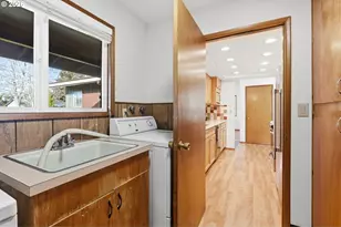 922 NE Donelson Rd, Hillsboro, OR 97124 - Photo 21