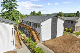 953 7th Ave, Longview, WA 98632 - Photo 3