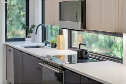 14863 Twin Fir Ct, Lake Oswego, OR 97035 - Photo 19