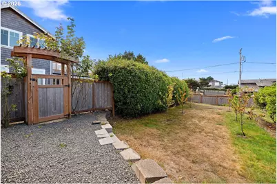 738 N Marion Ave, Gearhart, OR 97138 - Photo 35