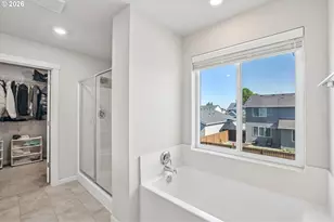6463 SE 21st St, Gresham, OR 97080 - Photo 23