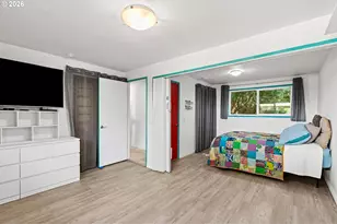 214 NW Seblar Dr, Portland, OR 97035 - Photo 21