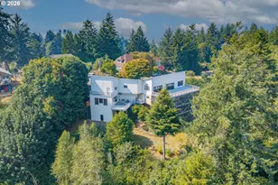 770 18th Ave, Coos Bay, OR 97420 - Photo 43