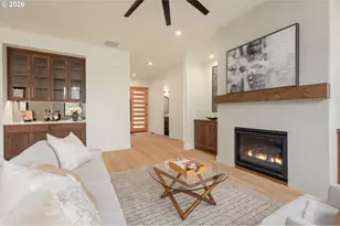 4835 Elva Ln, Eugene, OR 97405 - Photo 9