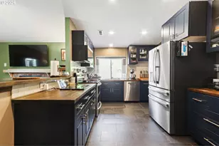 1813 NE 154th St, Vancouver, WA 98686 - Photo 5