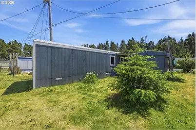 87735 Highway 101 #28, Florence, OR 97439 - Photo 5