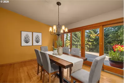 1662 Fircrest Dr, Lake Oswego, OR 97034 - Photo 9