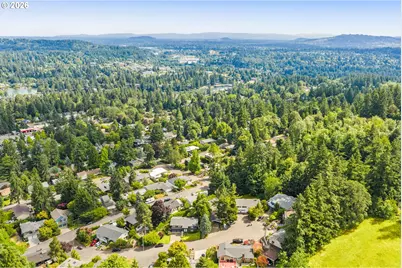 1662 Fircrest Dr, Lake Oswego, OR 97034 - Photo 35