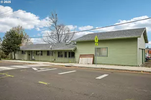 13445 Gaffney Ln, Oregon City, OR 97045 - Photo 3