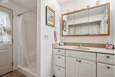 13445 Gaffney Ln, Oregon City, OR 97045 - Photo 19