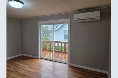561 15th Ave, Longview, WA 98632 - Photo 3