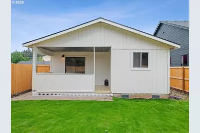 411 S 1st St, Silverton, OR 97381 - Photo 15
