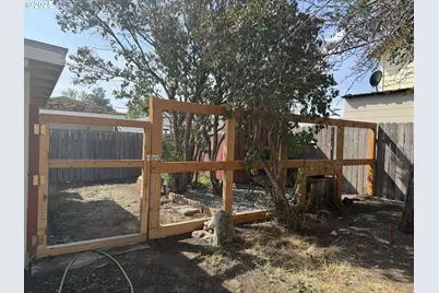 230 SW Butte Dr, Hermiston, OR 97838 - Photo 21