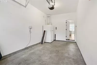 7456 N Stockton Ave, Portland, OR 97203 - Photo 41