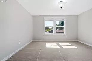 7456 N Stockton Ave, Portland, OR 97203 - Photo 27