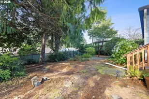 1420 SW Fairway Dr, Waldport, OR 97394 - Photo 31