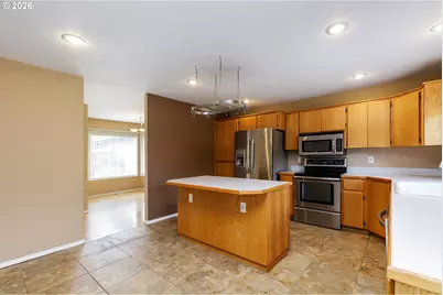 15035 Pebble Beach Dr, Oregon City, OR 97045 - Photo 11