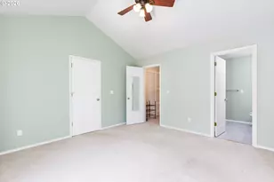15035 Pebble Beach Dr, Oregon City, OR 97045 - Photo 17