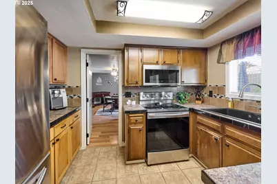 3071 Greenbrook Ct NE, Salem, OR 97305 - Photo 9