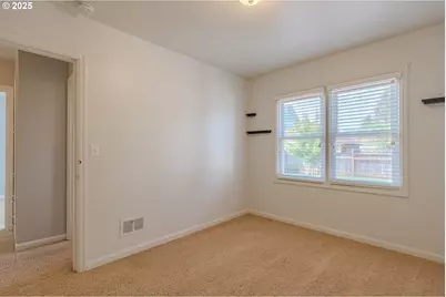 1908 Grant St, Vancouver, WA 98660 - Photo 21