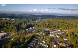 69127 Wildwood Rd, North Bend, OR 97459 - Photo 3